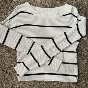Hollister sweater